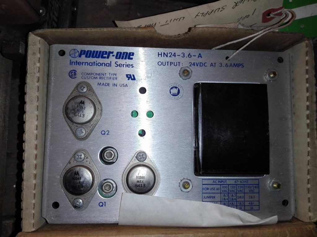 Инвертор 220 на 24 вольт POWER ONE HN24-3.6